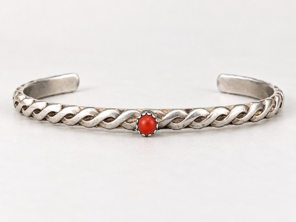 Vintage Native American Navajo 925 Sterling Silver Coral Cuff Bracelet Small 5.5